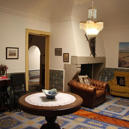 Bed and Breakfast Casa D. Diogo Arraiolos Exterior foto