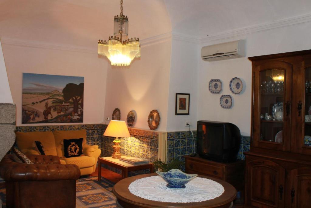 Bed and Breakfast Casa D. Diogo Arraiolos Exterior foto